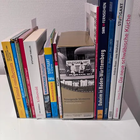 Apartment Doppelzimmer In Stuttgart-birkach - Naehe Musicals Im Si-zentrum, Messe, Flughafen, Uni Hohenheim