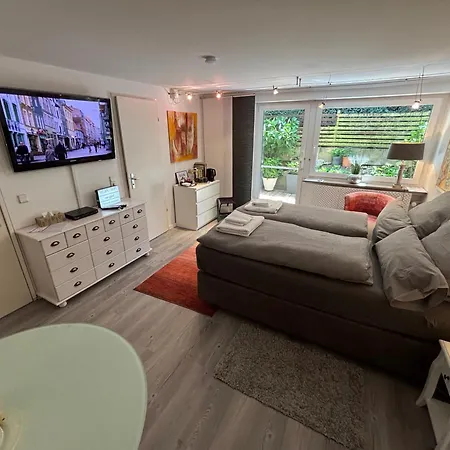 아파트 Doppelzimmer In Stuttgart-birkach - Naehe Musicals Im Si-zentrum, Messe, Flughafen, Uni Hohenheim 슈투트가르트